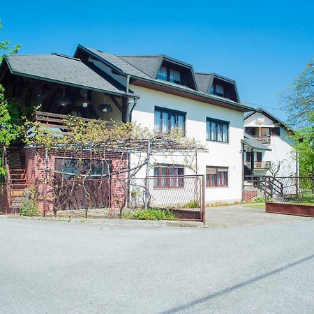 Apartmán Cherry House Slunj Exteriér fotografie